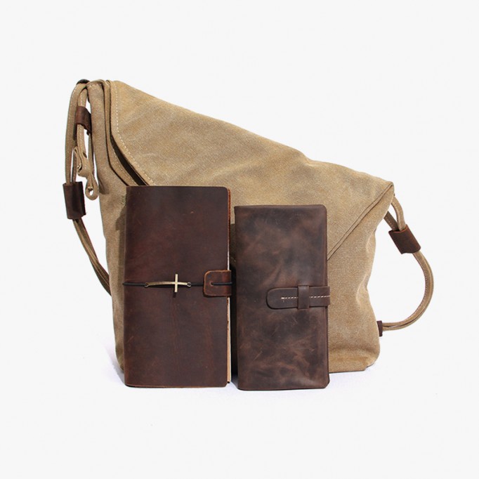 Crazy Horse Canvas &amp;#038; Leather Messenger Bag